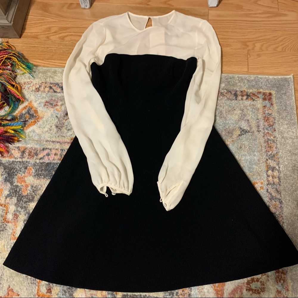 Extremely beautiful Dress